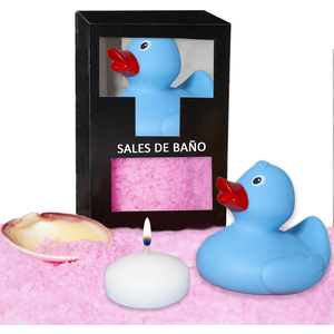 Set DE Sales DE Baño Rosas 150 Gr. Con Pato Bañera. Vela Aromatica Y Concha