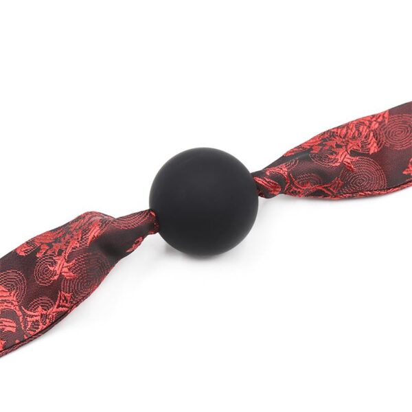 Mordaza DE Bola Lisa Silicona Negro/rojo - Imagen 4
