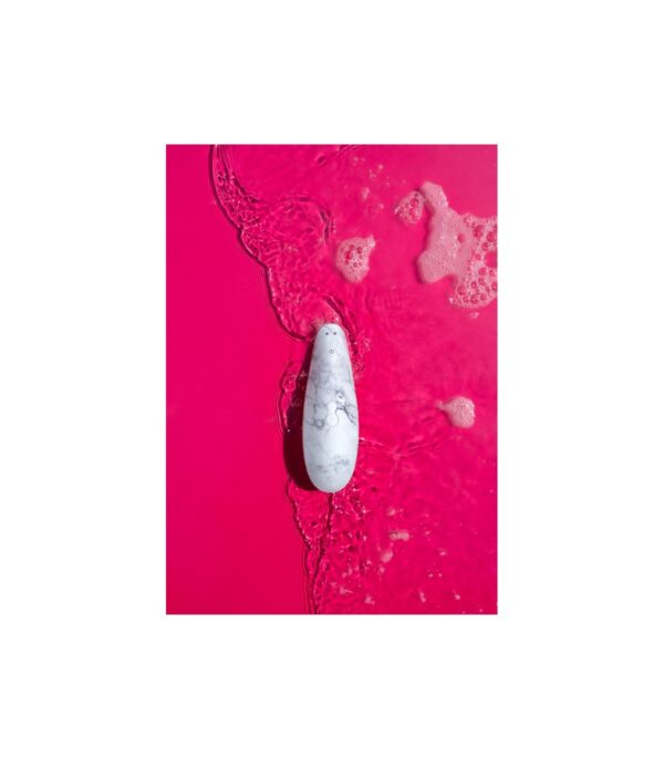 Womanizer Marilyn Monroe White Marble - Imagen 9